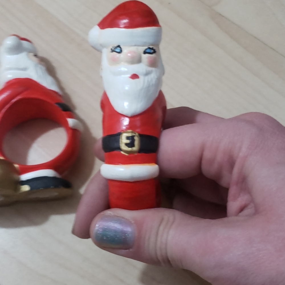 Handmade/Handpainted Standing Santa Napkin Rings - Picture 4 of 4